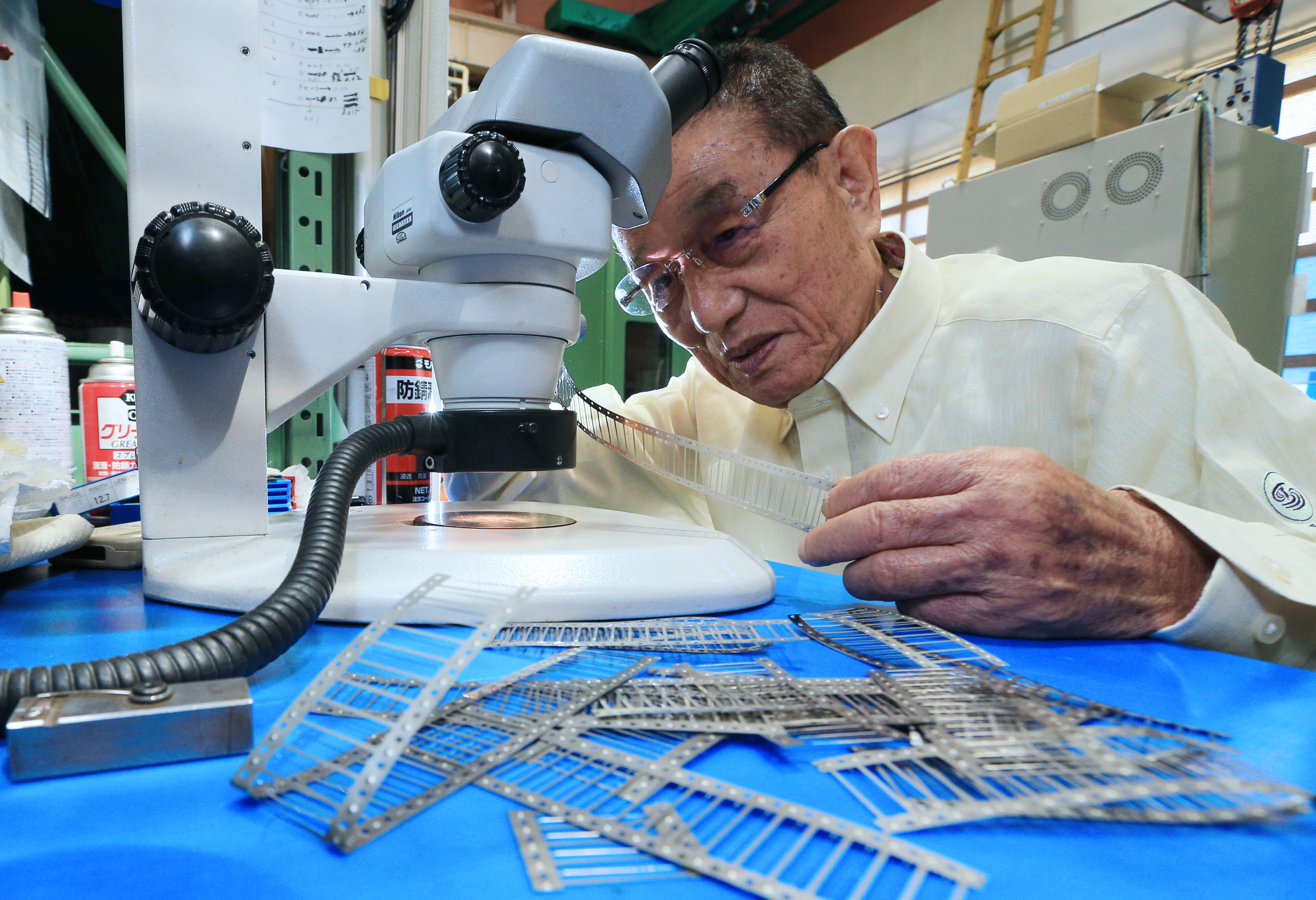 A painful end for painless needle craftsman - Nikkei Asia