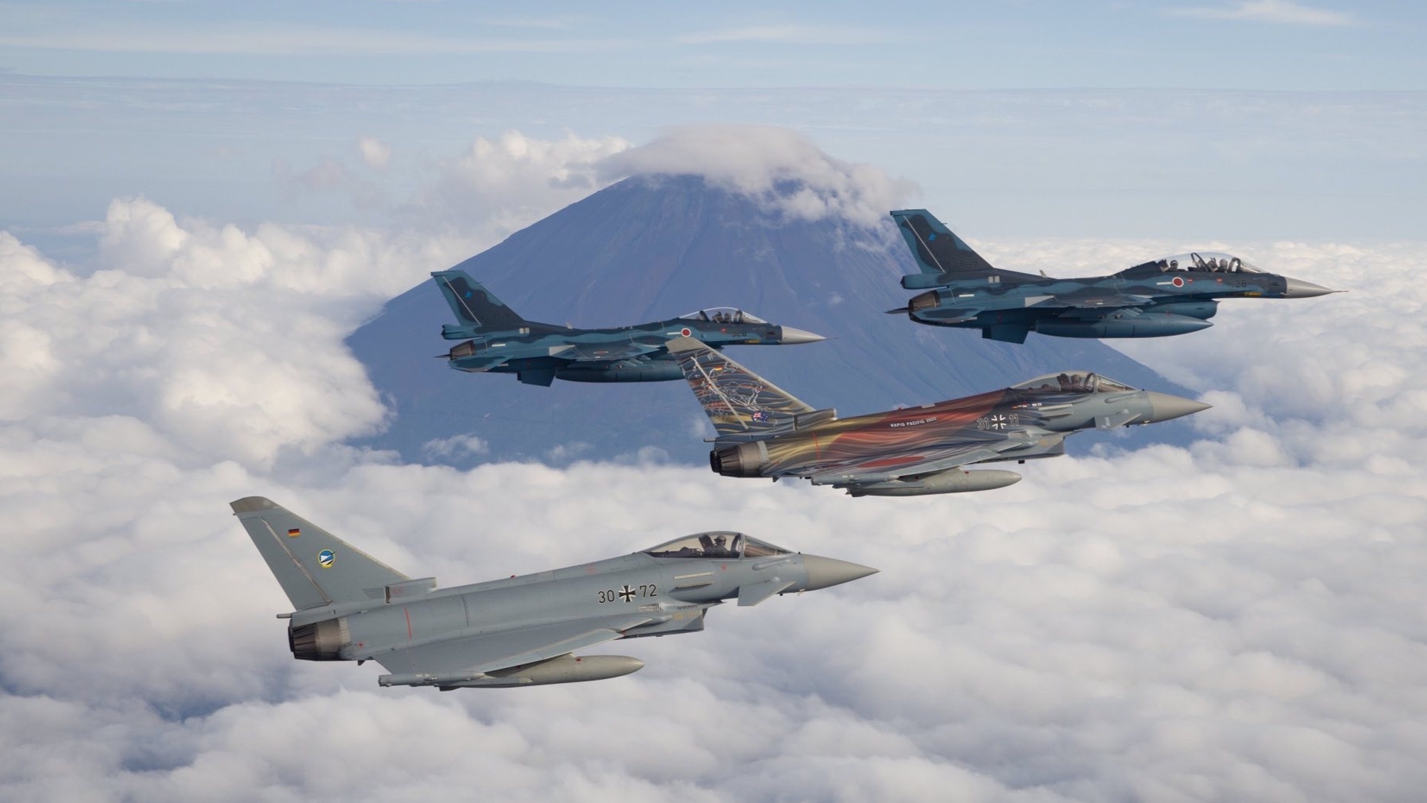 Lack of NATO-style command in focus as Japan reviews security strategy -  Nikkei Asia