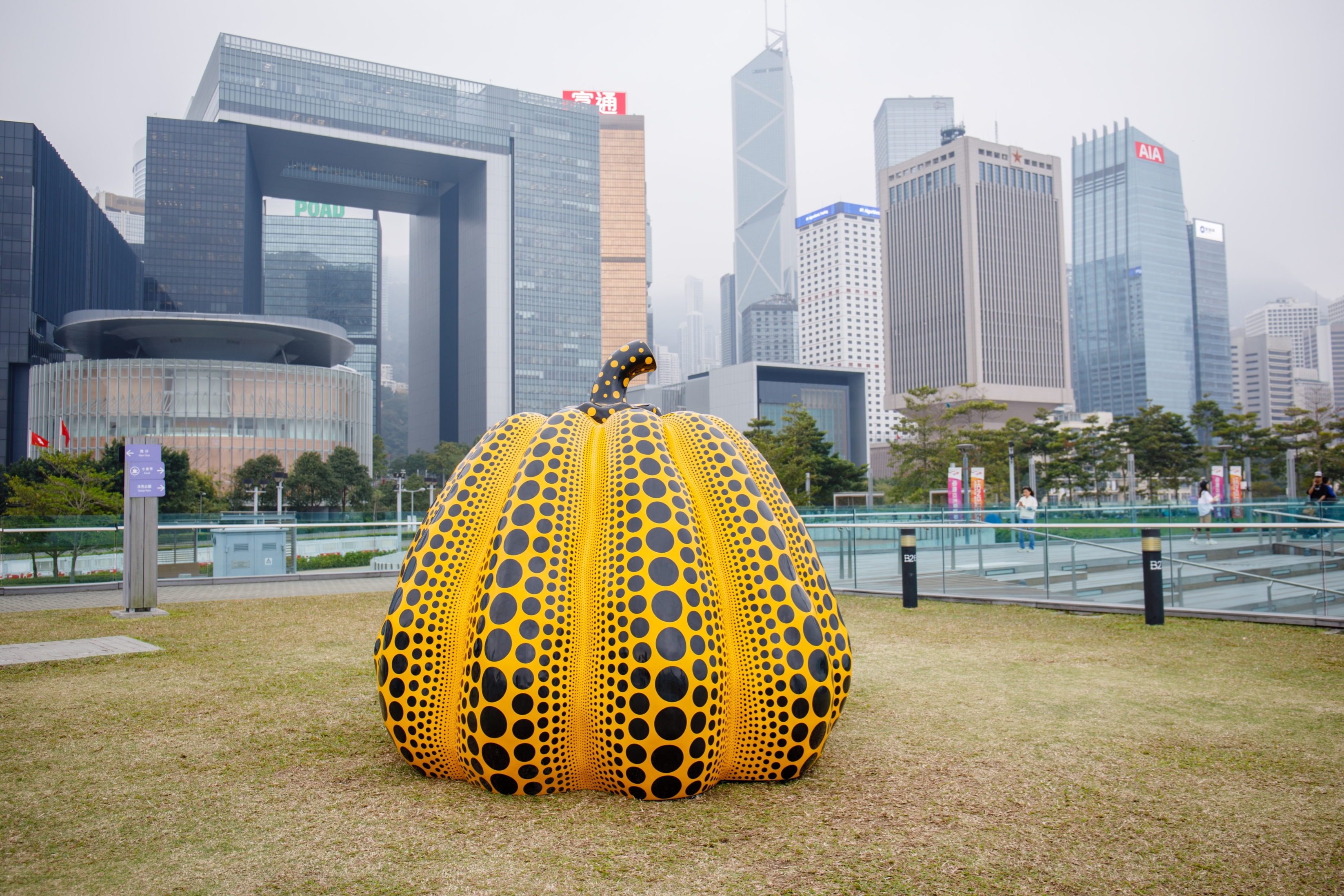 Hong Kong auctions spring to life in reboot for global art